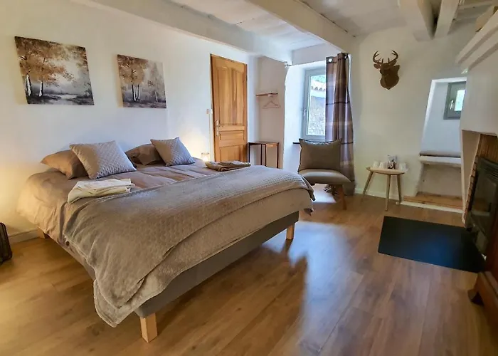 La Maison D'hortense Affittacamere Empurany